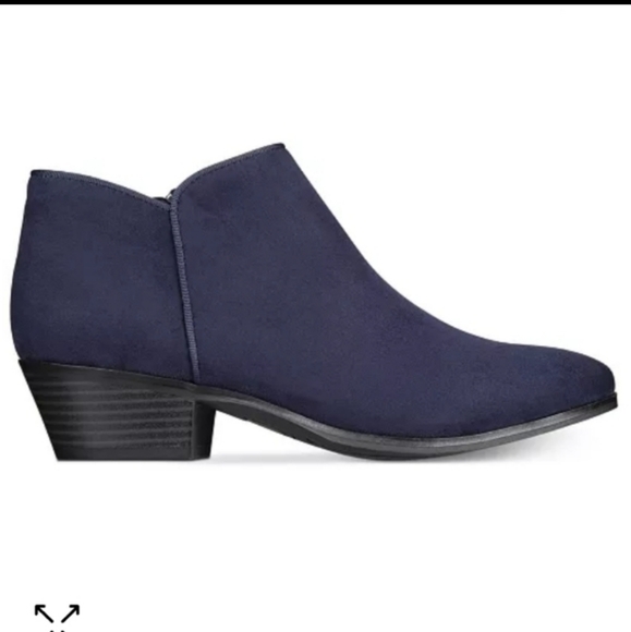 Style & Co Wileyy Round Toe Ankle Fashion Boots Blue  -Wide - Picture 2 of 7